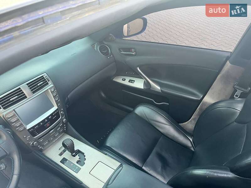 Седан Lexus IS 2008 в Києві