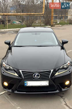 Седан Lexus IS 2014 в 