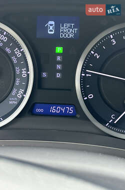 Седан Lexus IS 2012 в 