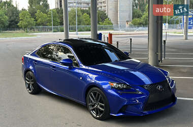Седан Lexus IS 2014 в 
