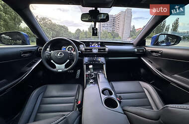 Седан Lexus IS 2014 в 