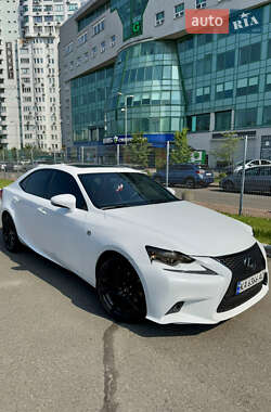Седан Lexus IS 2013 в Києві