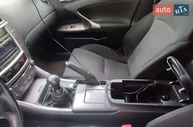 Седан Lexus IS 2010 в 