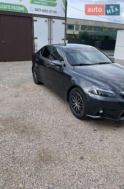 Седан Lexus IS 2010 в Первомайске