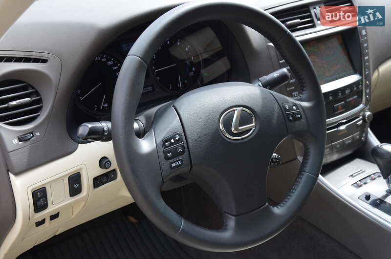 Седан Lexus IS 2010 в Харькове