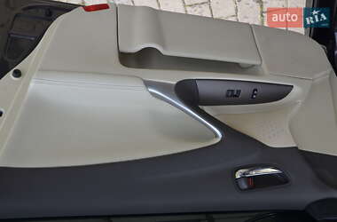 Седан Lexus IS 2010 в 