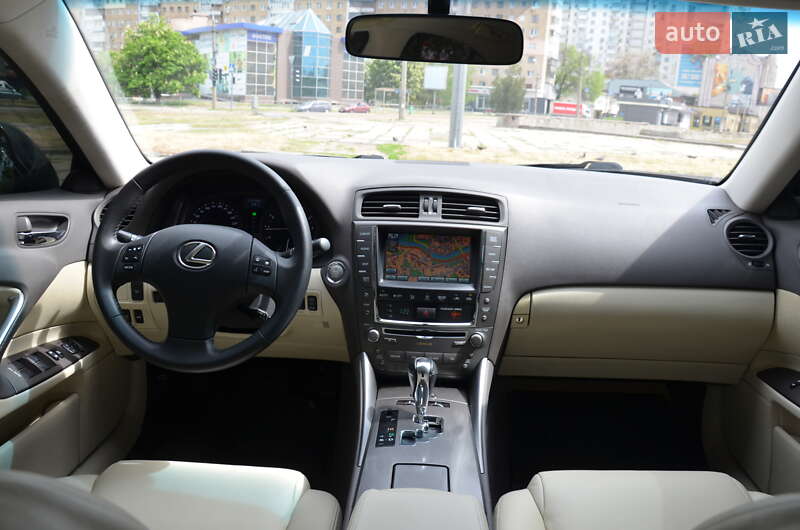 Седан Lexus IS 2010 в Харькове