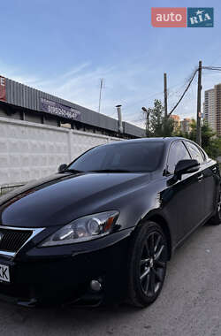 Седан Lexus IS 2011 в 