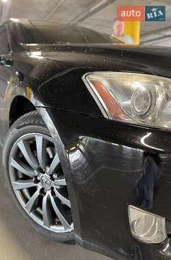 Седан Lexus IS 2006 в Киеве