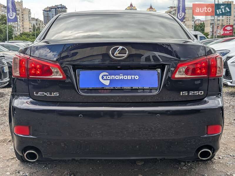 Седан Lexus IS 2011 в Києві