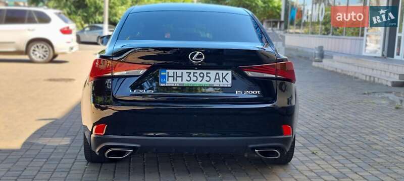 Седан Lexus IS 2017 в Одессе