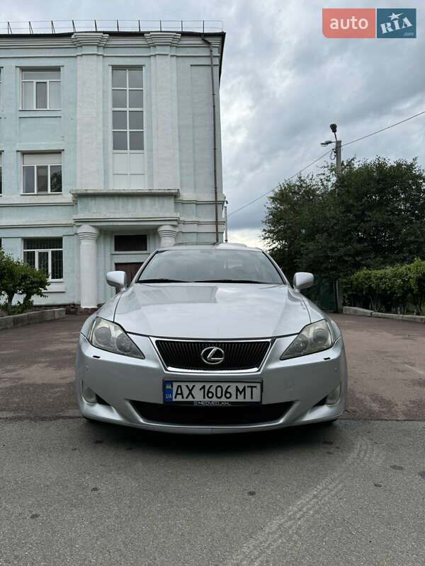 Седан Lexus IS 2006 в Харькове