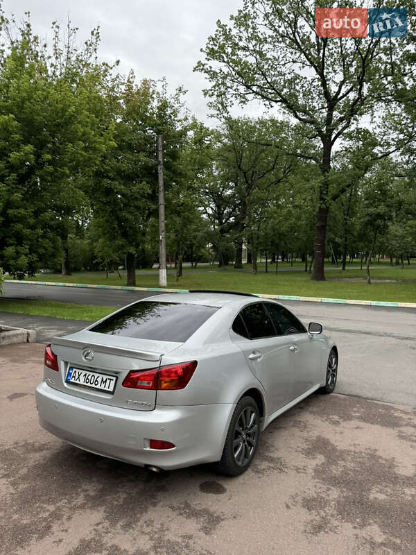 Седан Lexus IS 2006 в Харькове