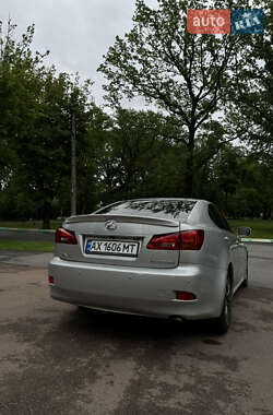 Седан Lexus IS 2006 в 