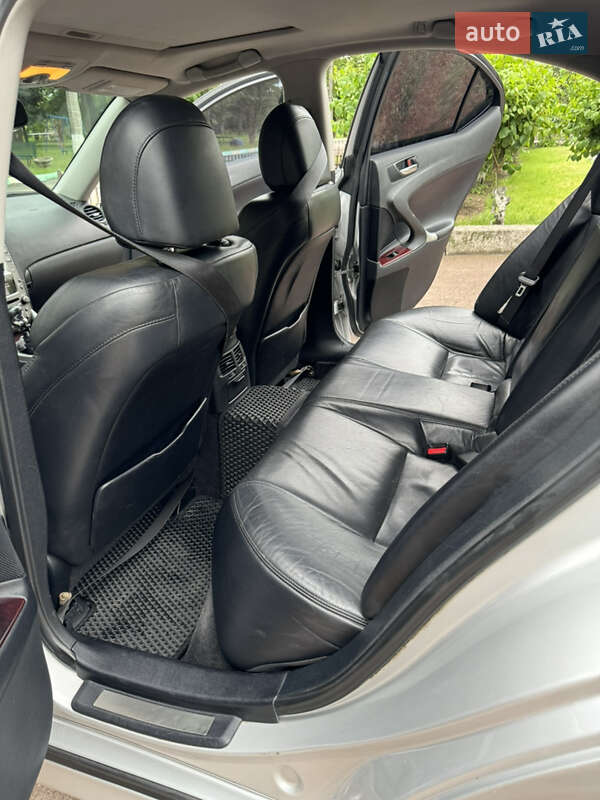 Седан Lexus IS 2006 в Харькове