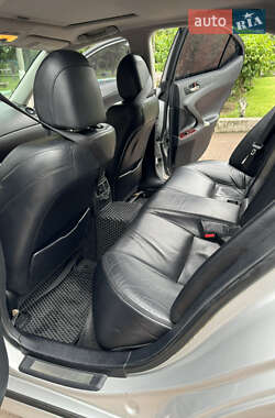 Седан Lexus IS 2006 в 