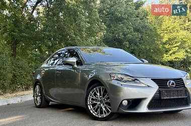 Седан Lexus IS 2013 в 