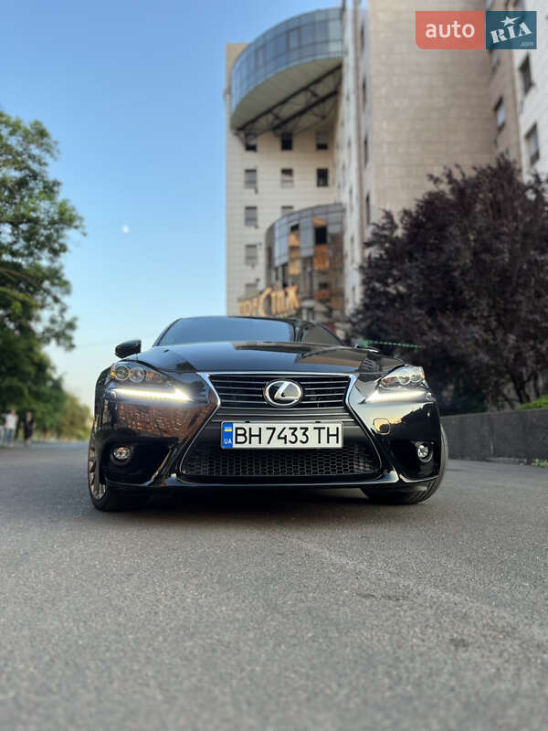 Седан Lexus IS 2013 в Одессе