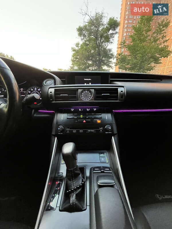 Седан Lexus IS 2013 в Одессе