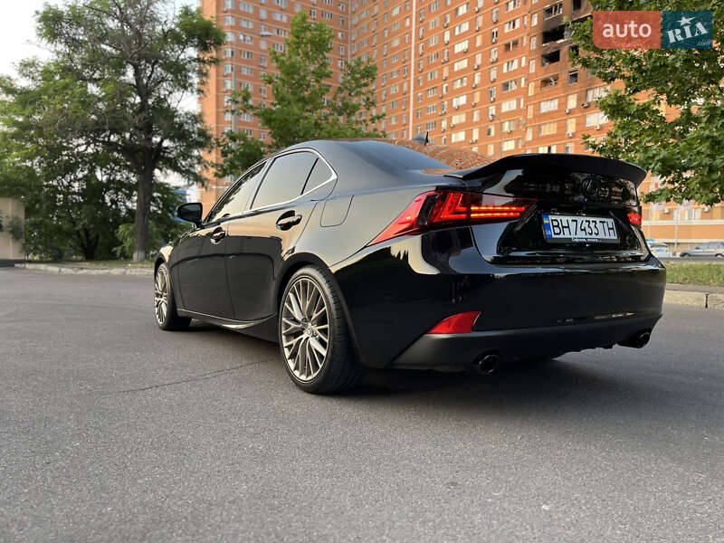 Седан Lexus IS 2013 в Одессе