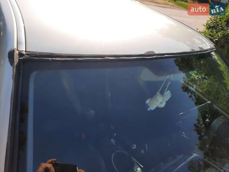 Седан Lexus IS 1999 в Краснограде