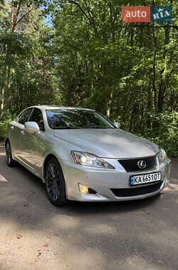 Седан Lexus IS 2007 в 