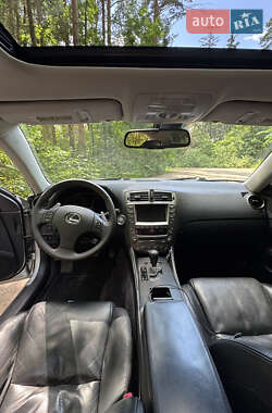 Седан Lexus IS 2007 в 