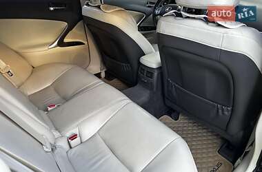 Седан Lexus IS 2011 в 