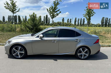 Седан Lexus IS 2017 в Киеве
