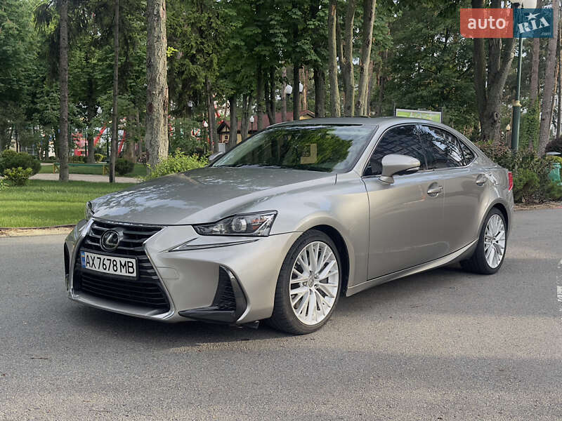 Седан Lexus IS 2017 в Харькове