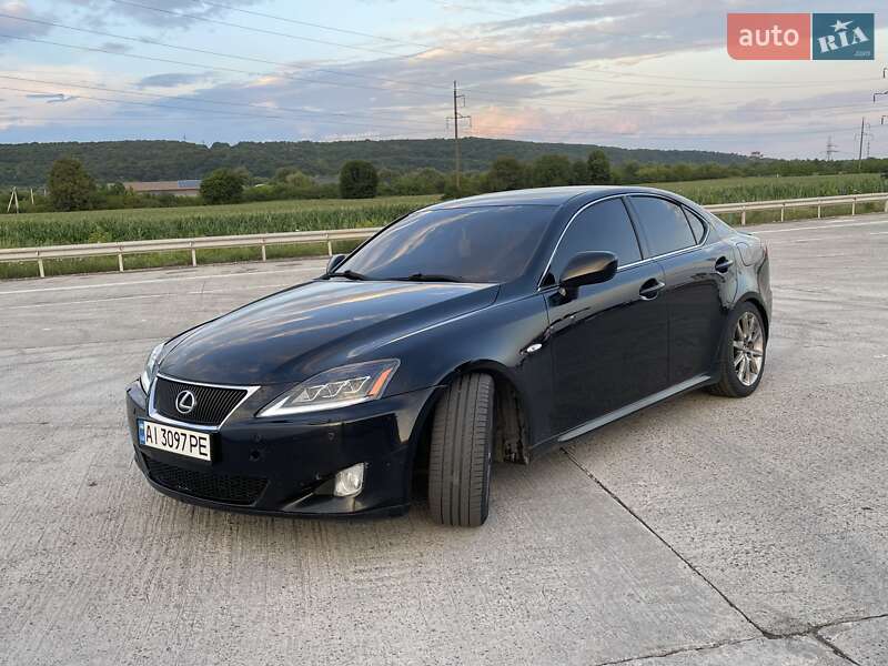 Седан Lexus IS 2006 в Ивано-Франковске