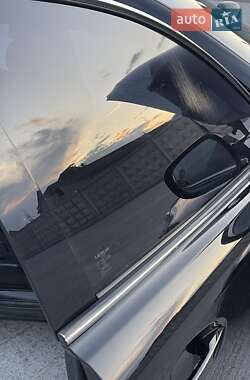 Седан Lexus IS 2006 в 