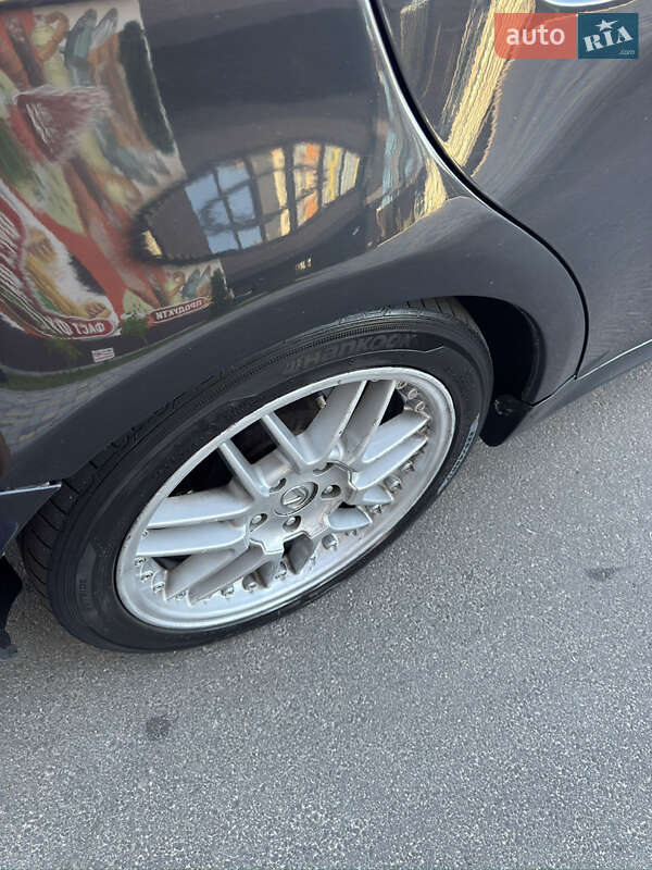 Седан Lexus IS 2005 в Чернігові