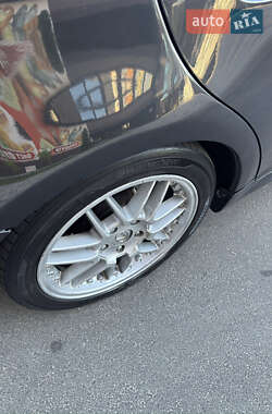 Седан Lexus IS 2005 в 