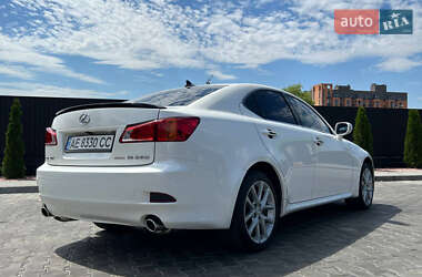 Седан Lexus IS 2013 в 