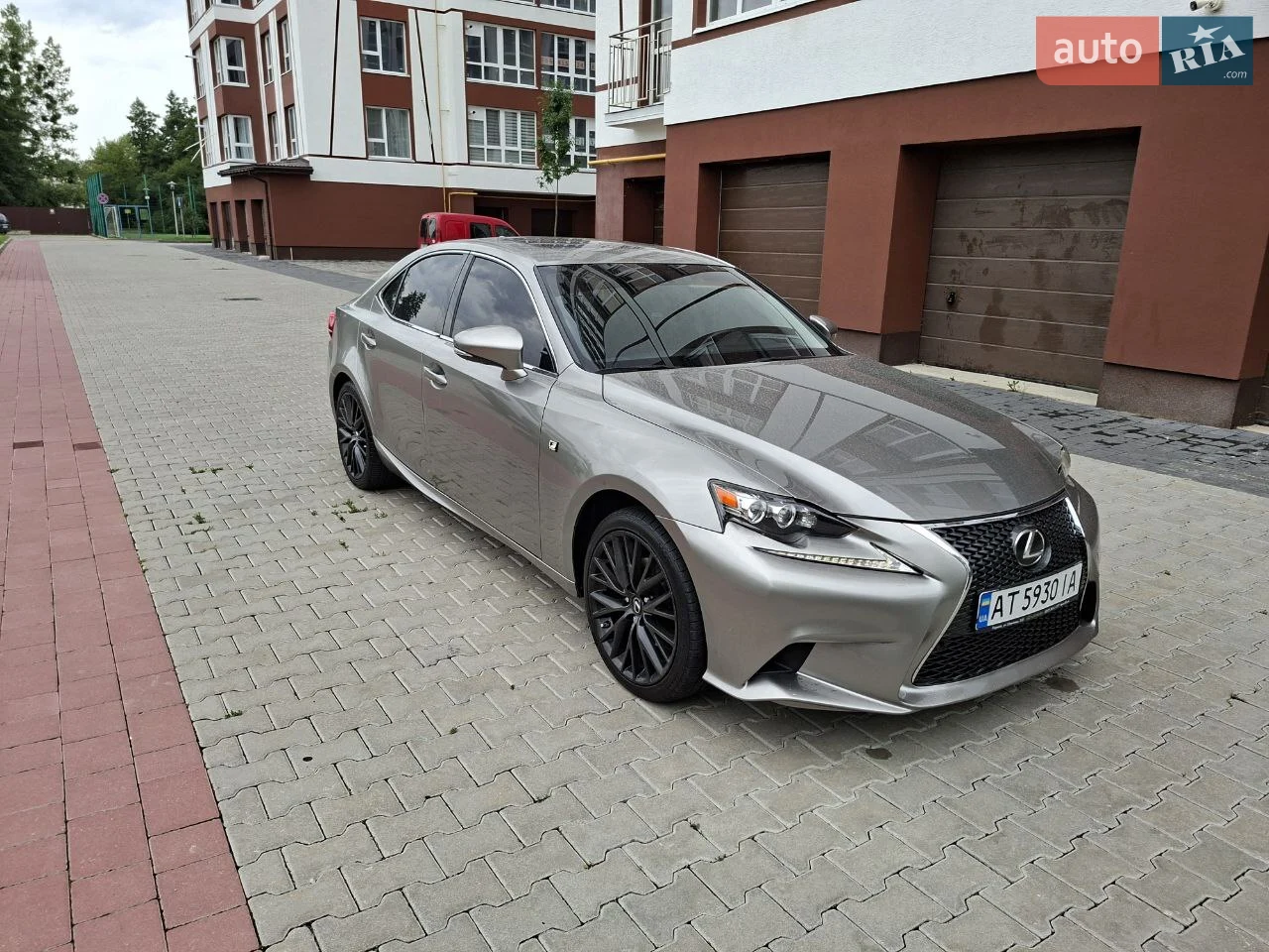 2012 Lexus IS - мініатюра 30