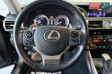 Седан Lexus IS 2014 в 