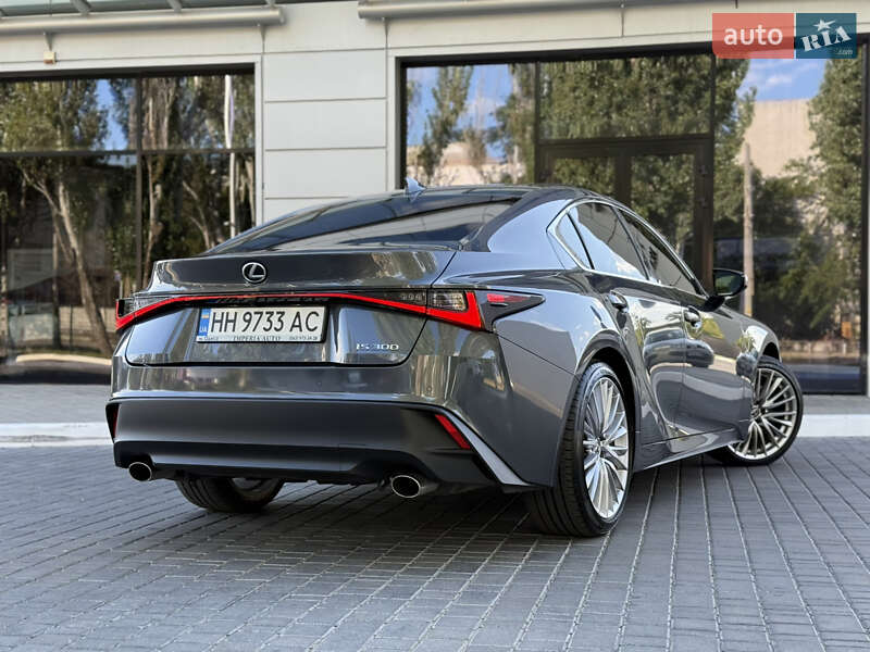 Седан Lexus IS 2023 в Одессе