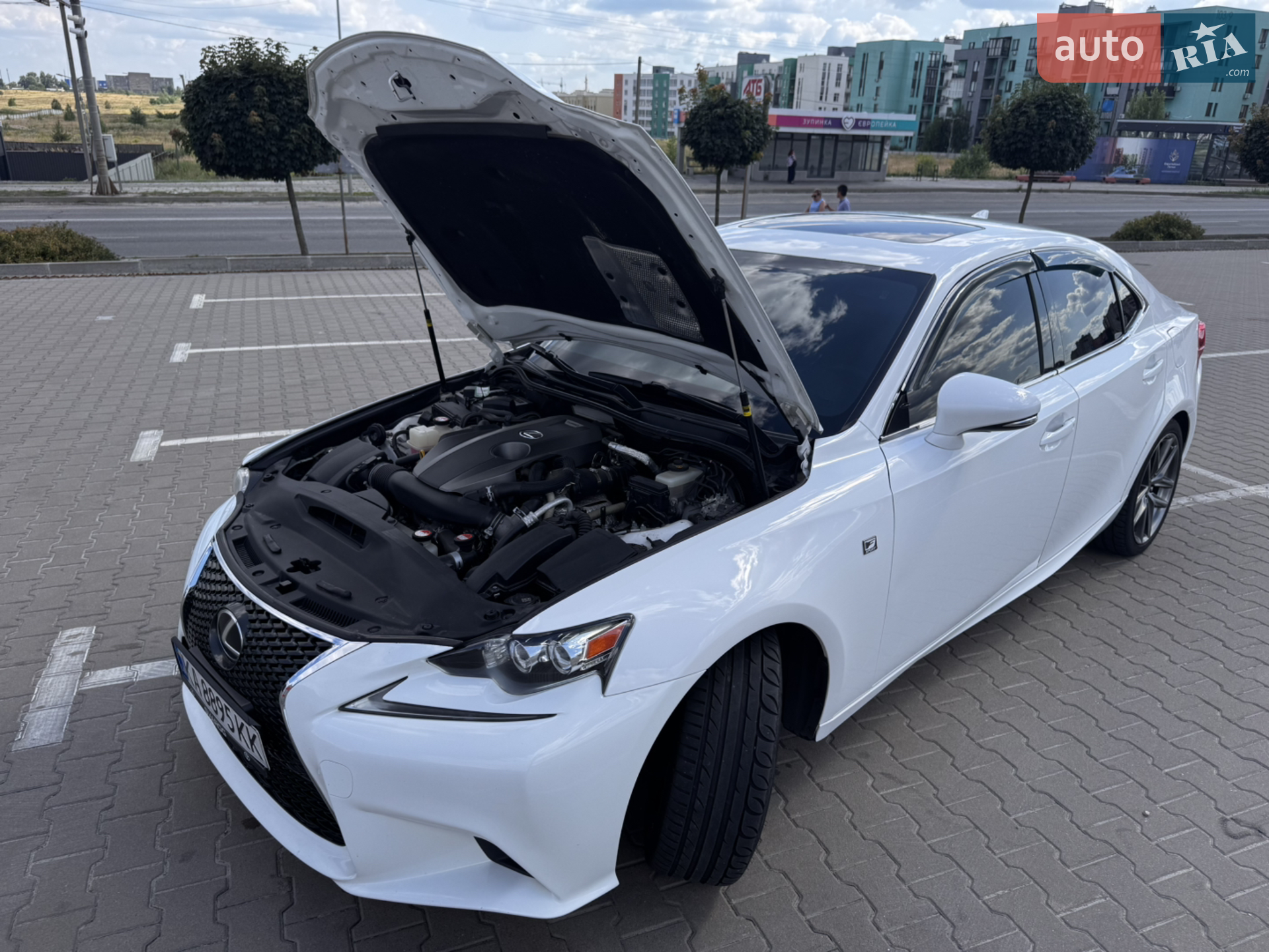 2015 Lexus IS - мініатюра 28