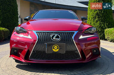 Седан Lexus IS 2014 в 