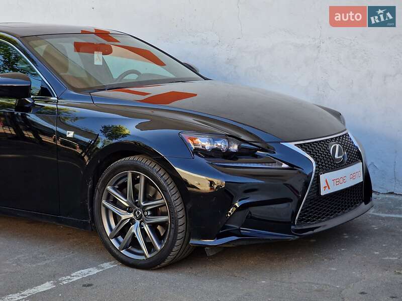 Седан Lexus IS 2016 в Одессе