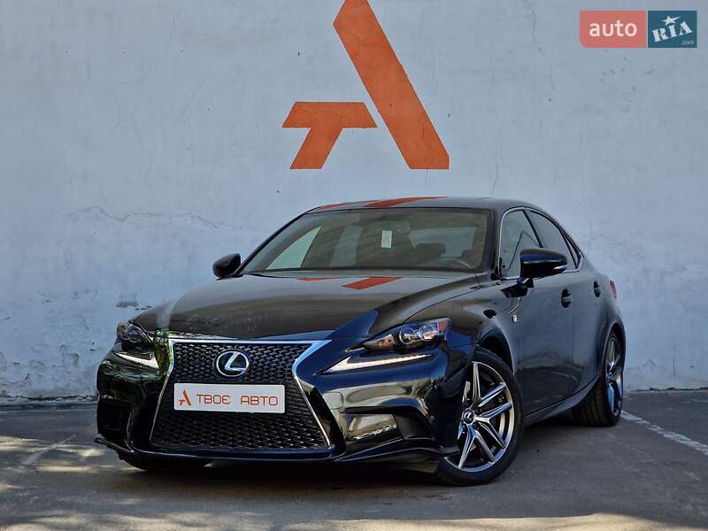 Lexus IS 2016