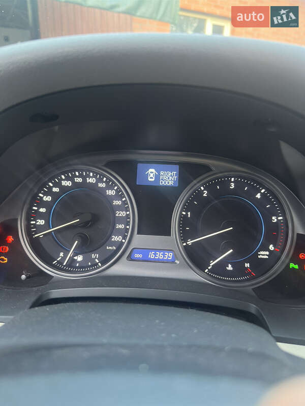 Седан Lexus IS 2010 в Олександрії фото 15 Седан Lexus IS 2010 в Олександрії