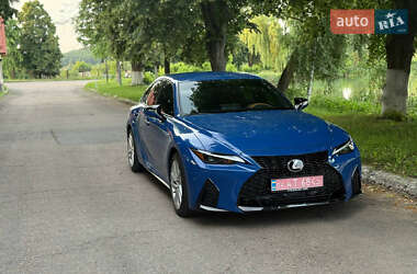 Седан Lexus IS 2021 в Киеве