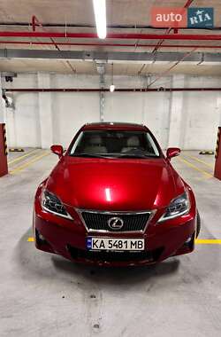 Седан Lexus IS 2011 в Ізмаїлі