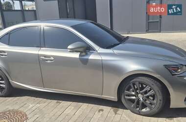 Седан Lexus IS 2017 в Миргороді