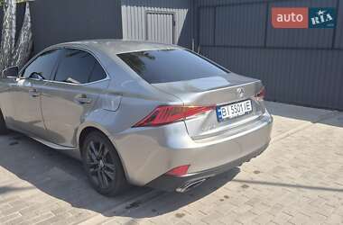 Седан Lexus IS 2017 в Миргороді