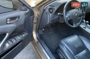 Седан Lexus IS 2009 в 