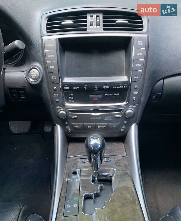 Седан Lexus IS 2009 в Киеве фото 11 Седан Lexus IS 2009 в Киеве