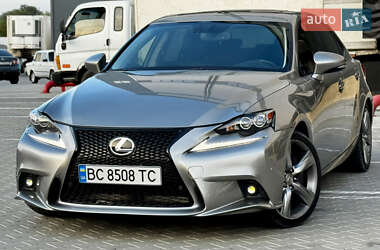Седан Lexus IS 2014 в 